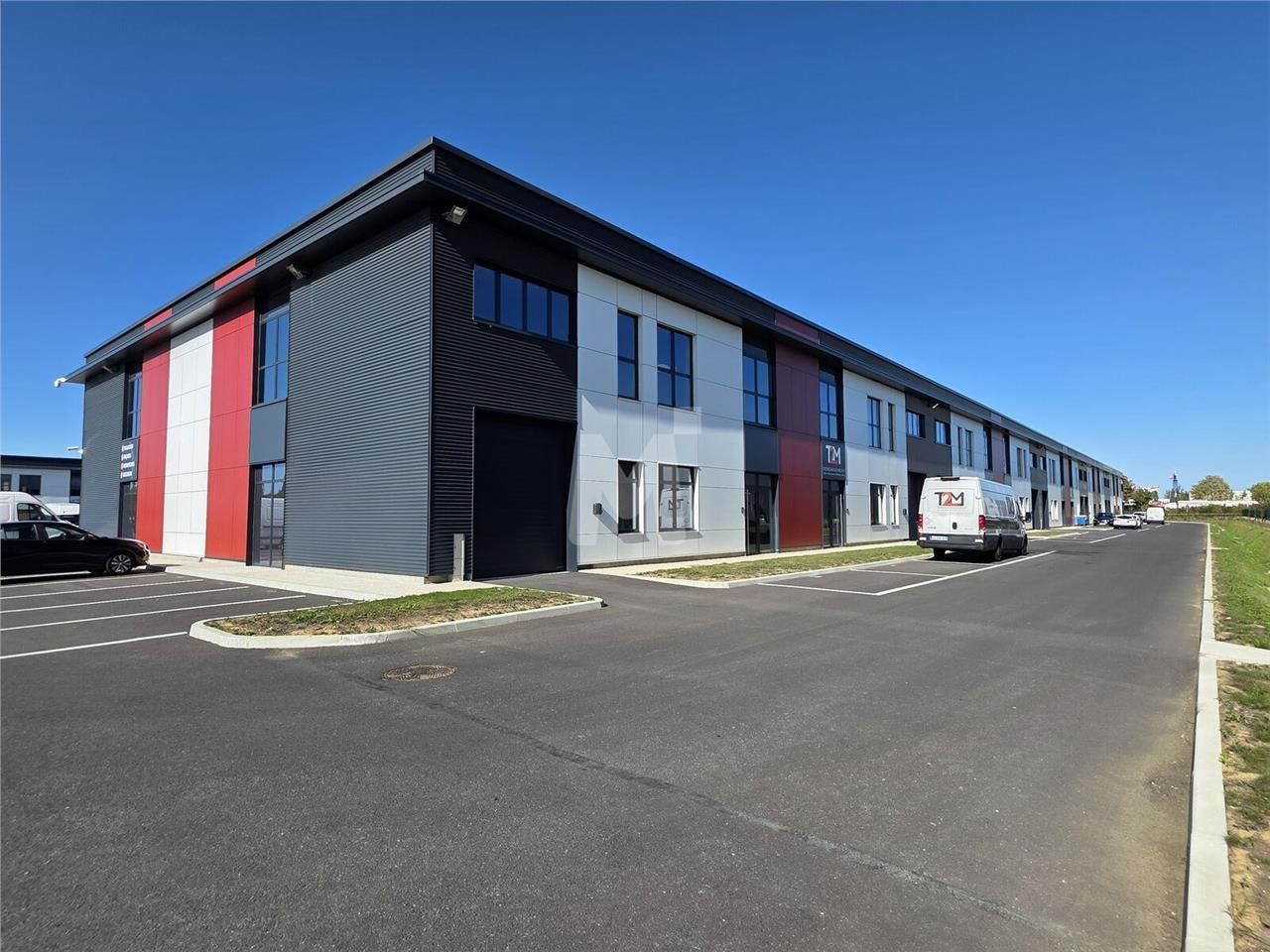 A proximité de l'autoroute A5 dans un programme n