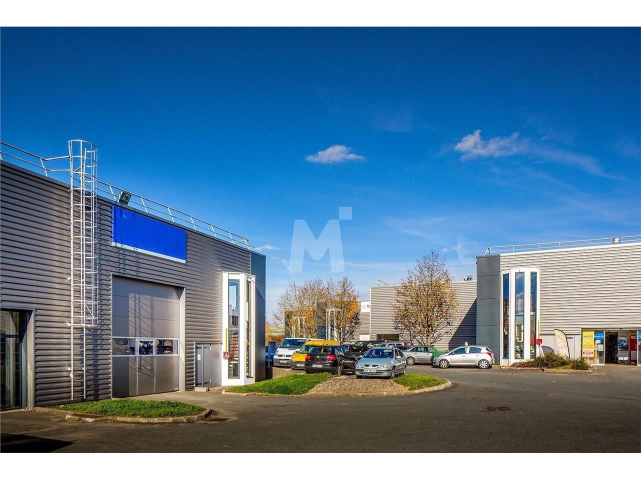 Sur la zone de la Croix Blanche, en façade de la 