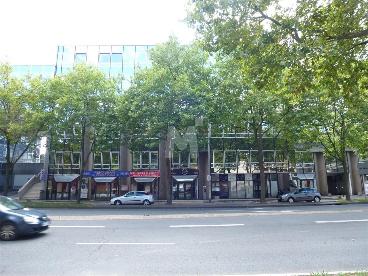 En centre ville d'Evry-Courcouronnes, nous vous p