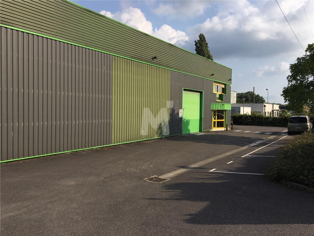 Sur un foncier d'environ 1 600 m², nous vous prop