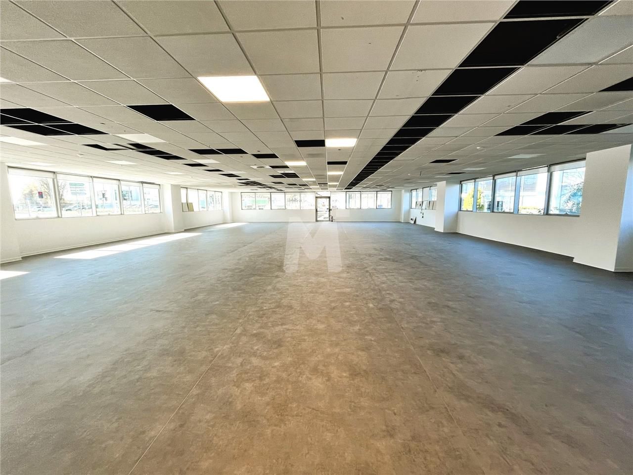 Au sein du Genopôle, nous vous proposons un lot e