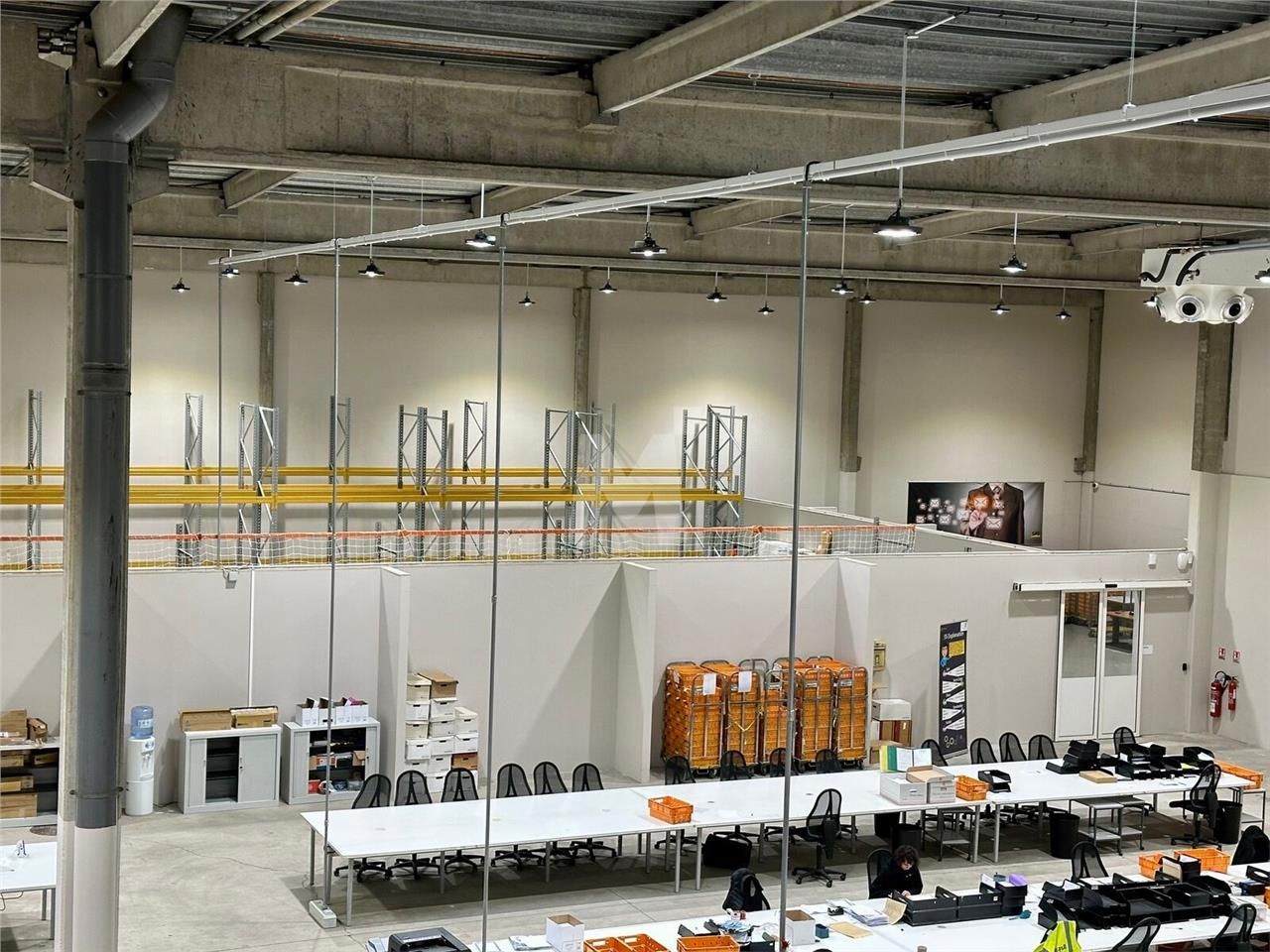 Aisément accessible depuis l'autoroute A6 et la F