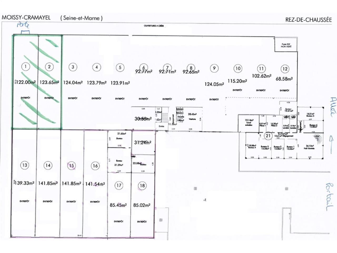 A proximité immédiate de l'autoroute A5, sur un s