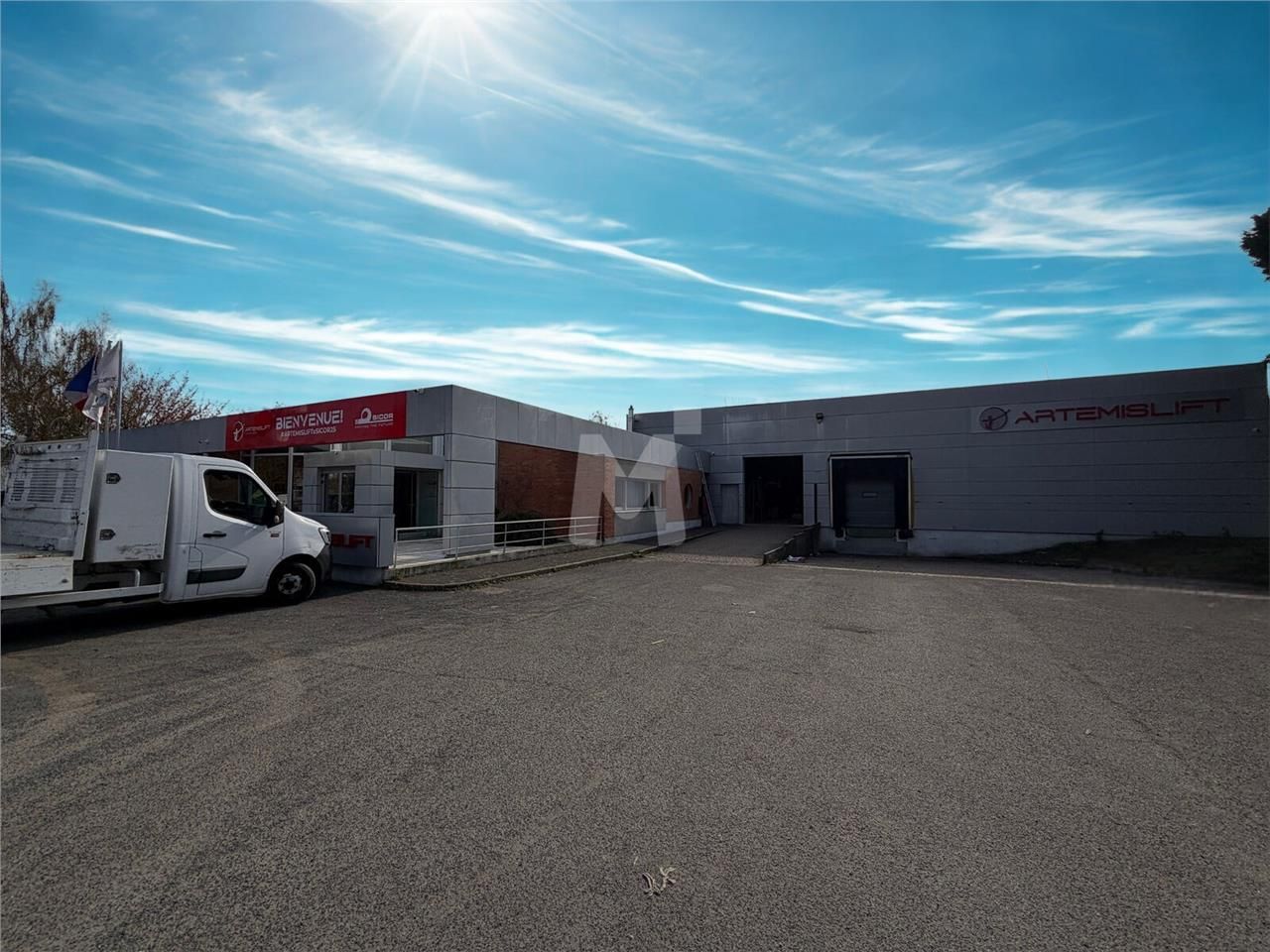 Au sein du Parc du Bois Chaland, sur un foncier c