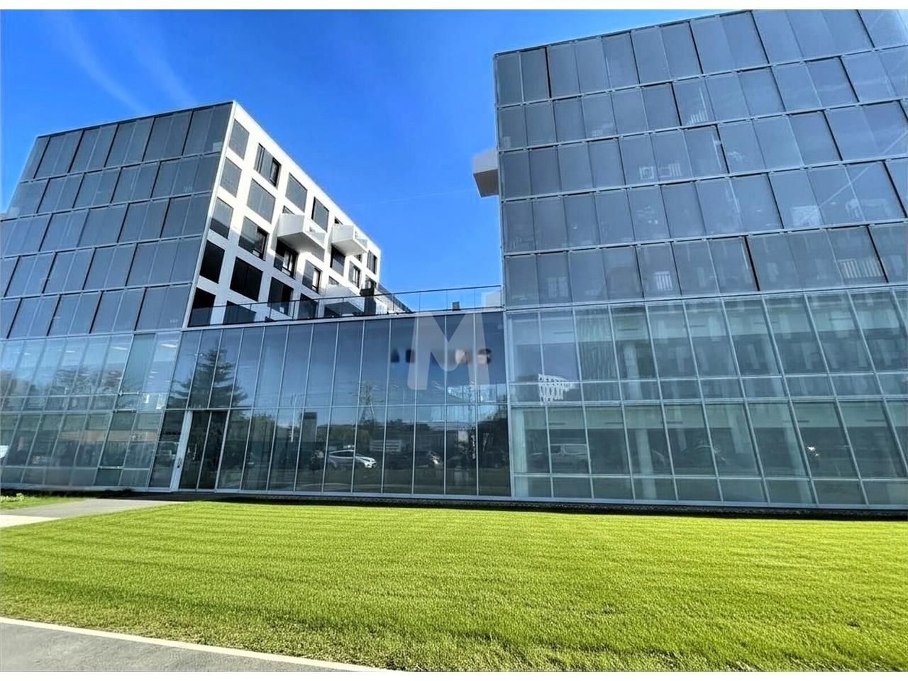 Au coeur du quartier Atlantis, à proximité de la