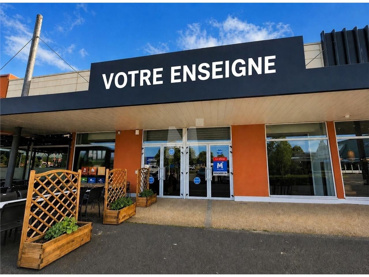 Commerce à louer - Emplacement stratégique ! M'CA