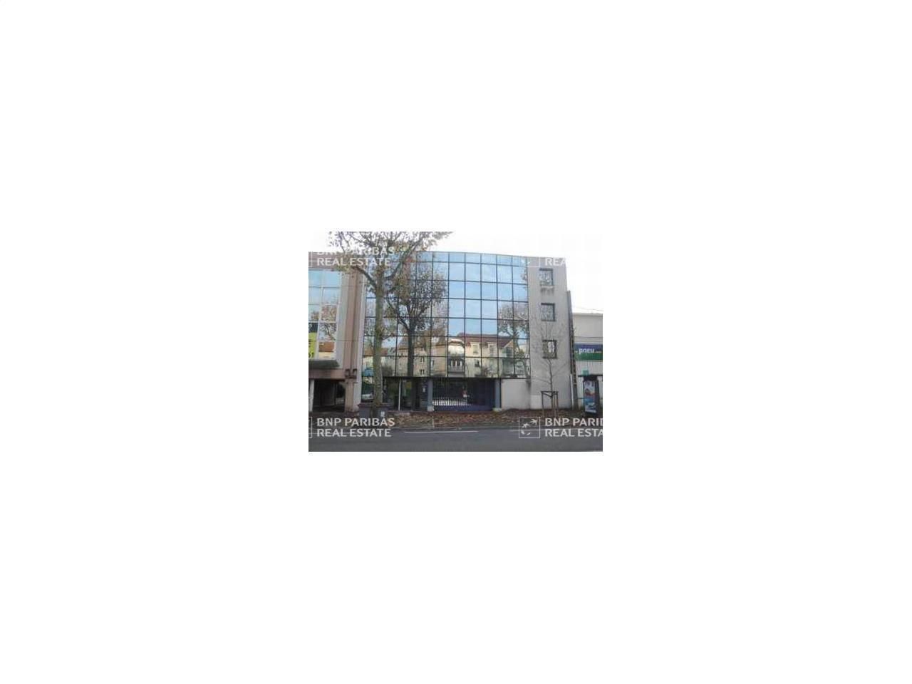 Vente Bureaux 181 m² non divisibles 78220 Viroflay