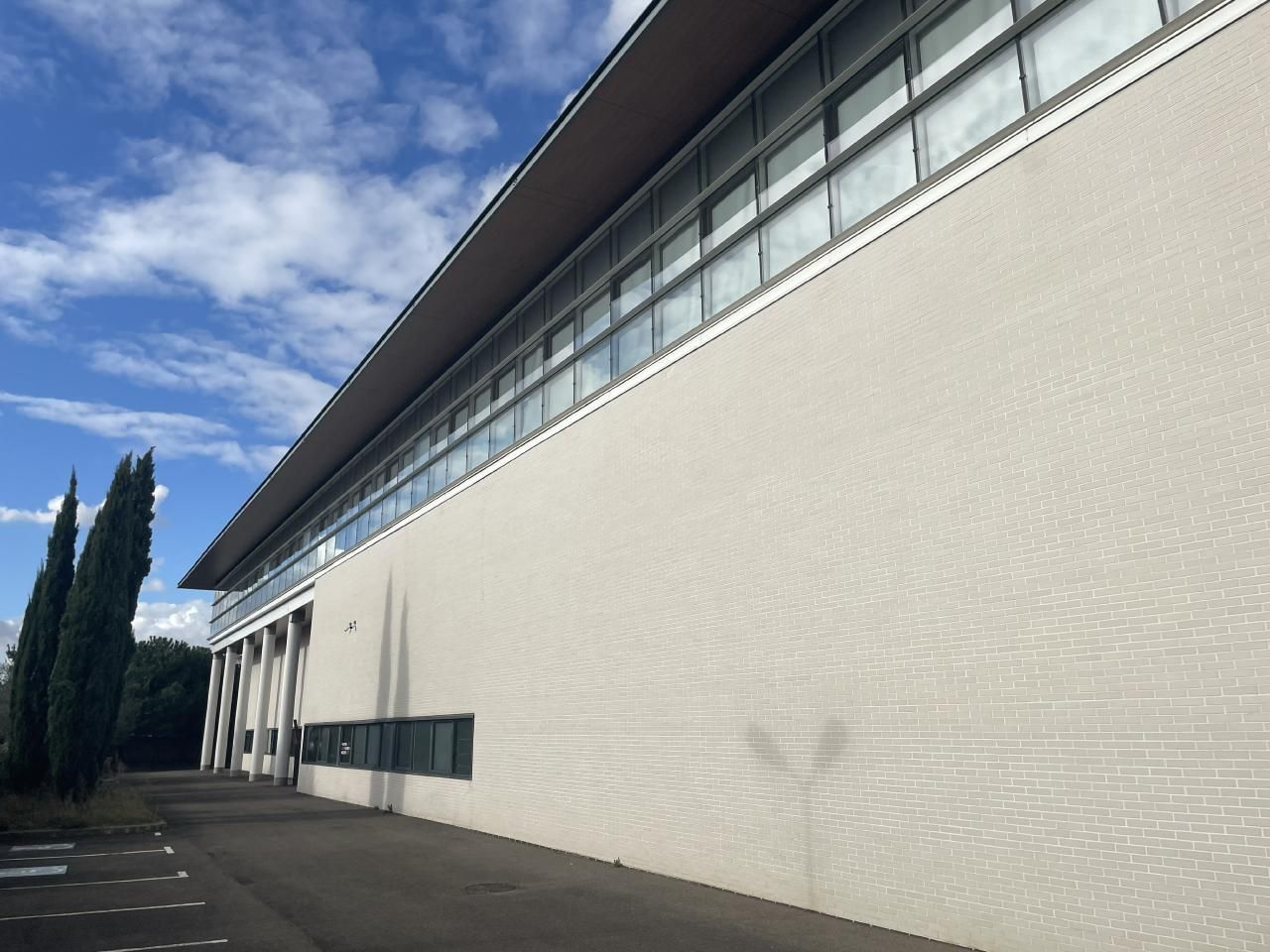 7096 m² pour ce activité en location à Romainville