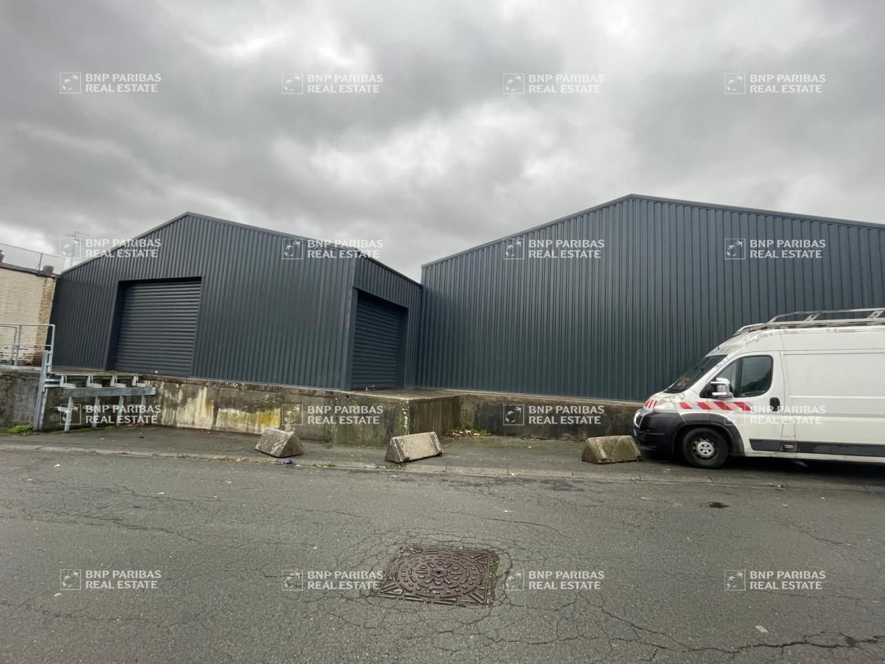Location Activité 3728 m² divisibles 59290 Wasquehal