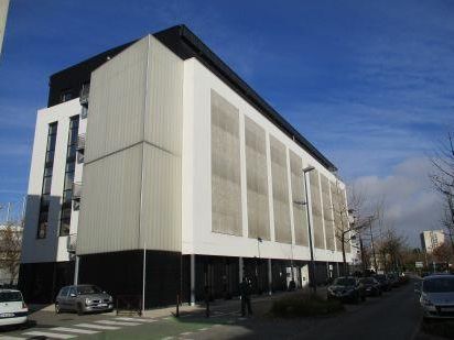 722 m² pour ce bureaux en location à Échirolles