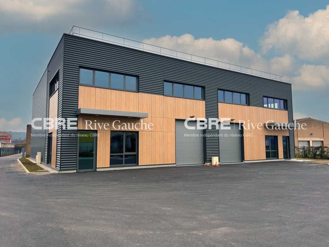 NOUVEAU PROJET Ensemble immobilier composé de 10