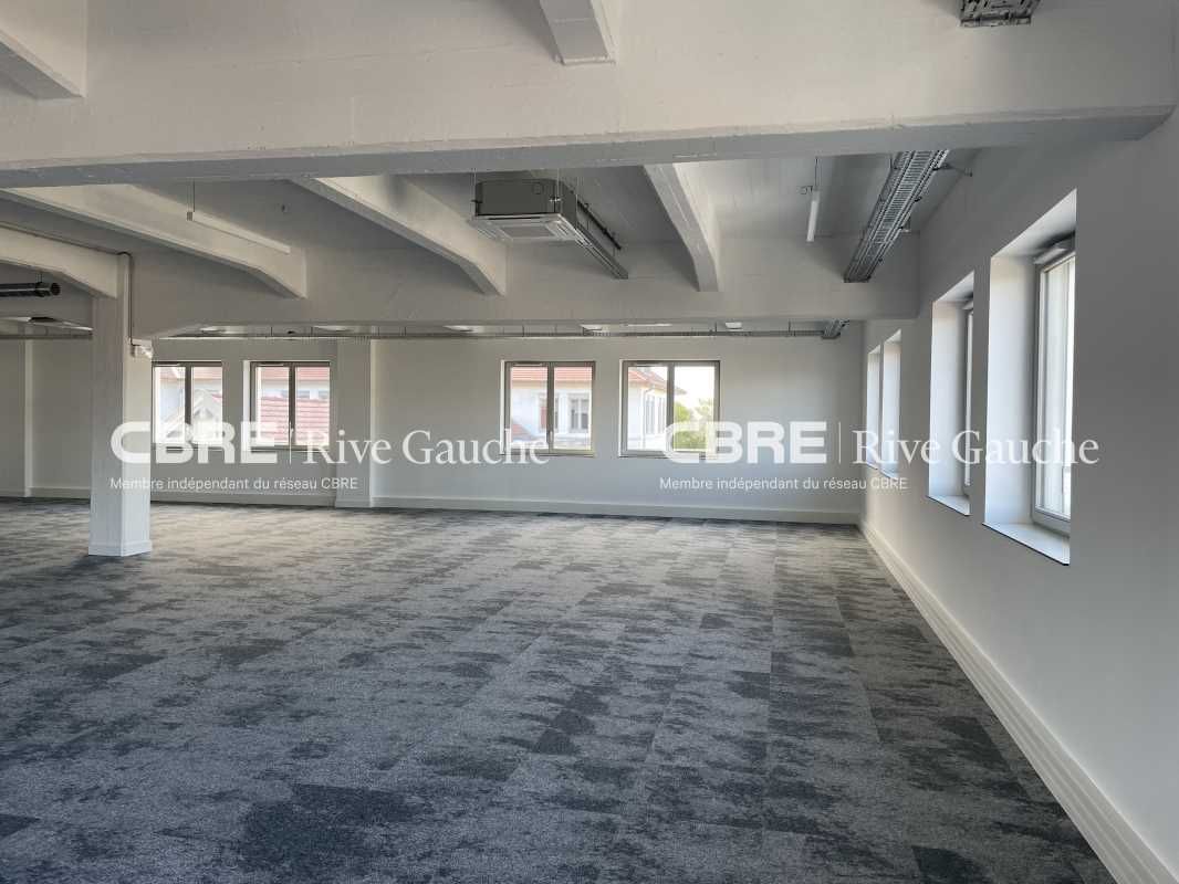 Visite virtuelle disponible! Opportunité à la ven