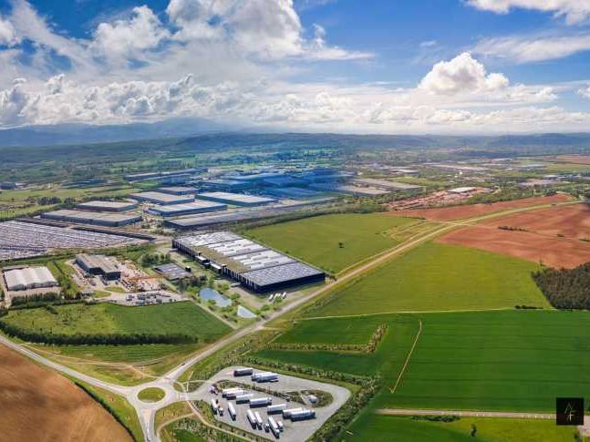 LOCALISATION EXCEPTIONNELLE Votre futur bâtiment