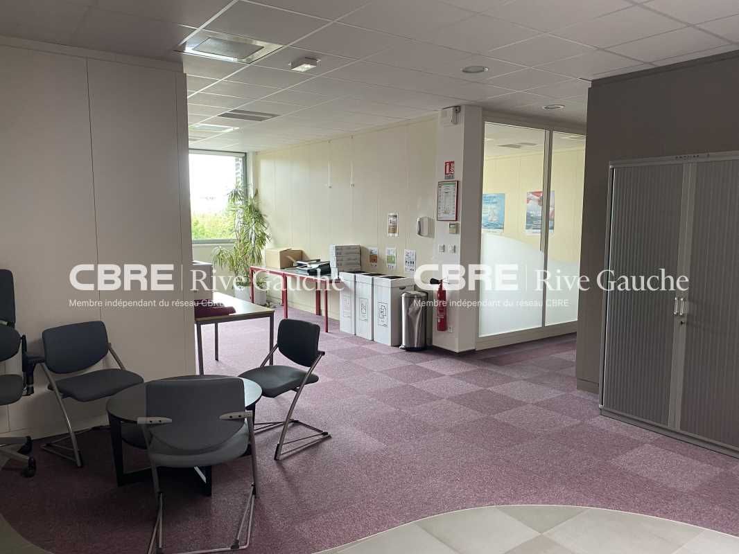 Rive Gauche CBRE vous propose une belle surface d