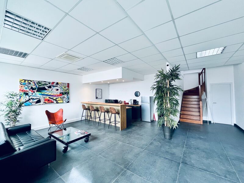 Bonne visibilité dans la zone artisanale de Mundo