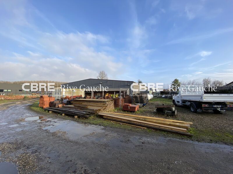 Rive Gauche CBRE vous propose un bâtiment à usage