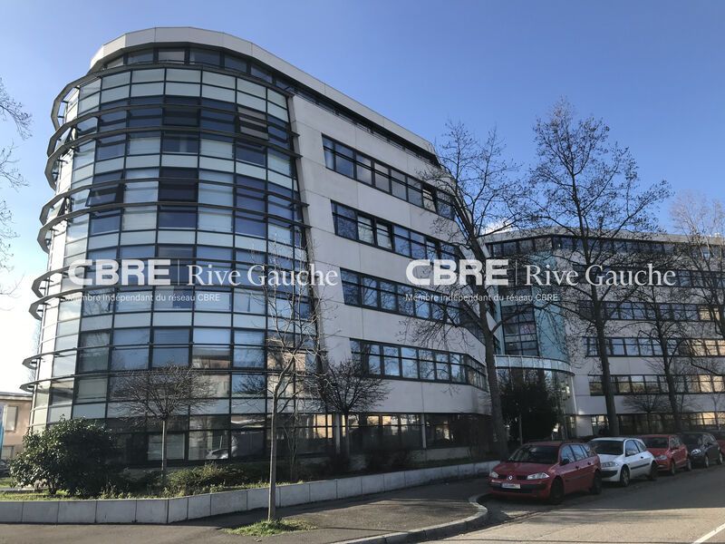 Rive Gauche CBRE vous propose à la location des b