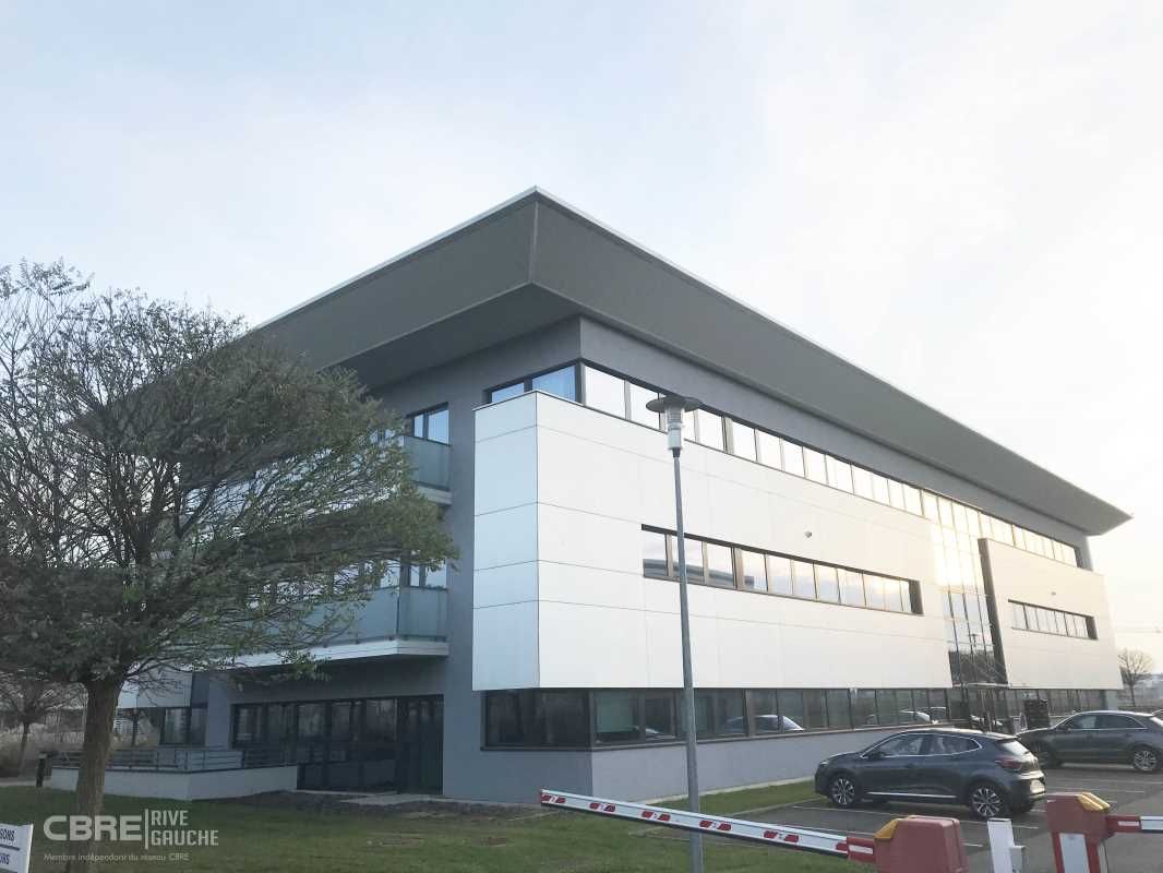 Rive Gauche CBRE vous propose, à la location, au 