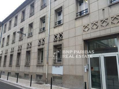 350 m² pour ce bureaux en location à Orleans