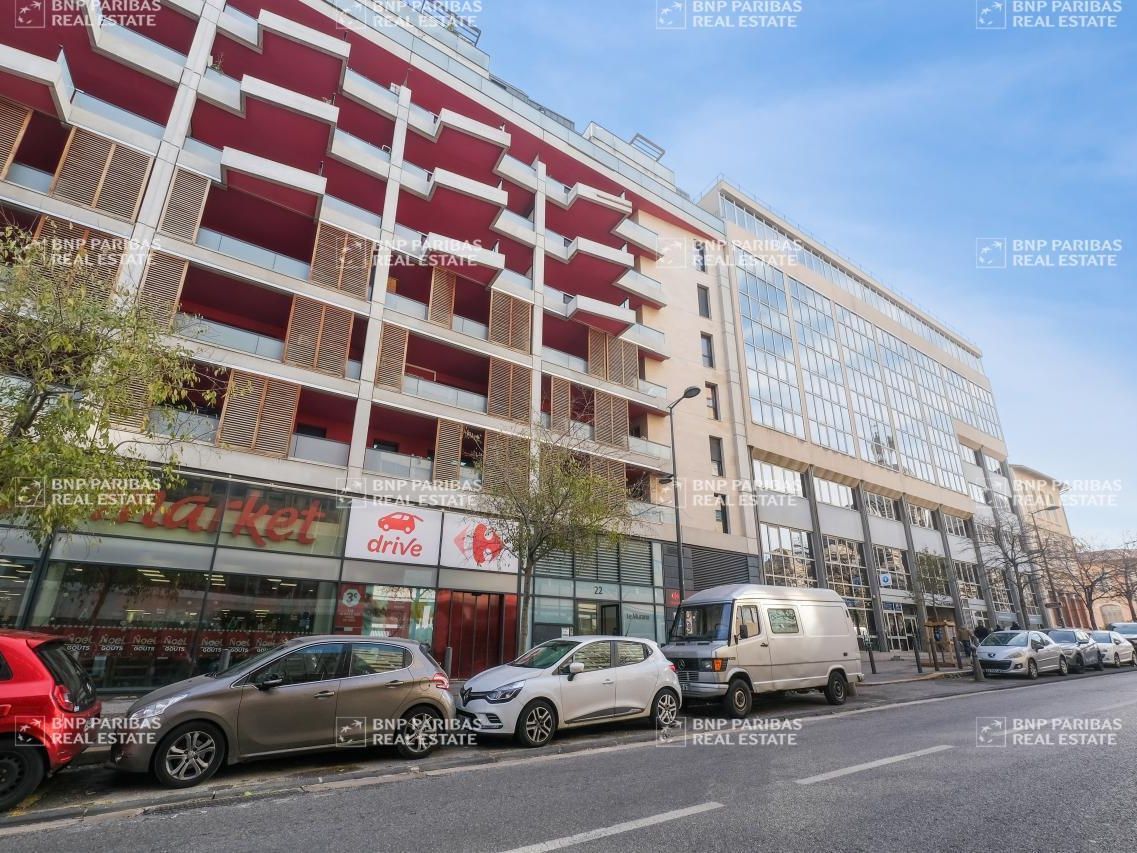1023.52 m² pour ce bureaux en location à Marseille