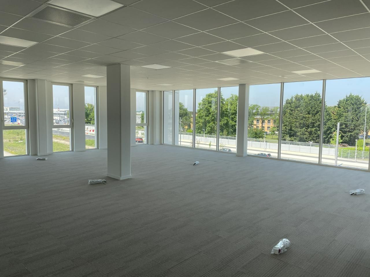 Location Bureaux 4940.6 m² divisibles 33700 Mérignac
