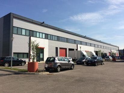 Location Bureaux 242 m² non divisibles 69330 Meyzieu