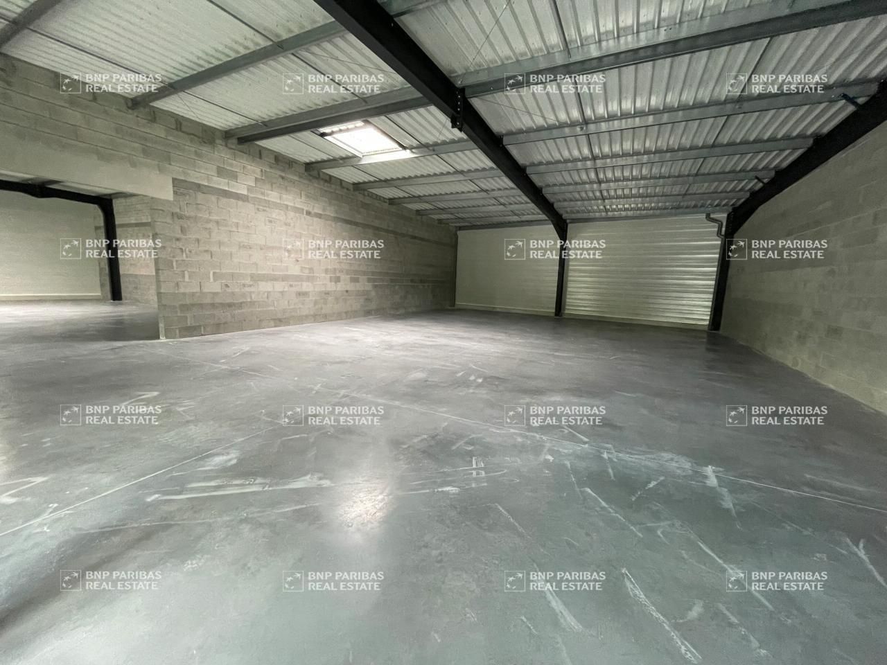 822 m² pour ce activité en vente à La bouexiere