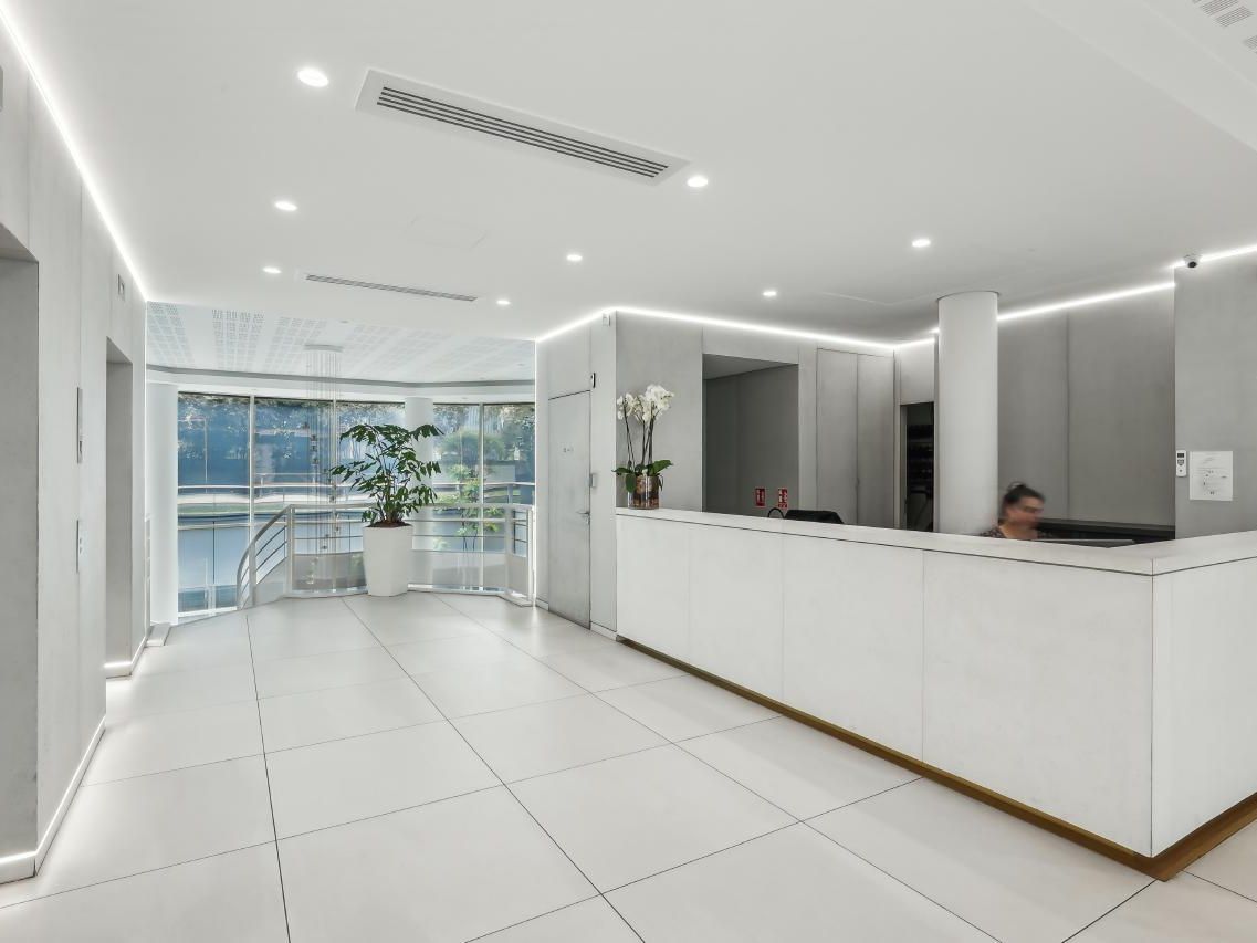 1946 m² pour ce bureaux en location à Levallois-perret