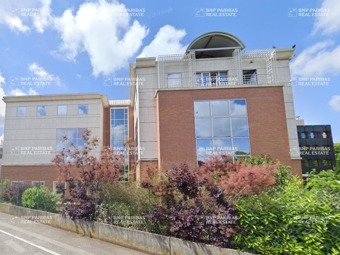 2652 m² pour ce bureaux en vente à Chevilly larue