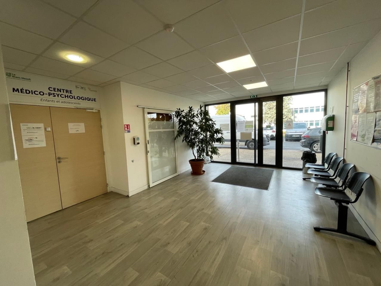 226 m² pour ce bureaux en location à Le blanc-mesnil