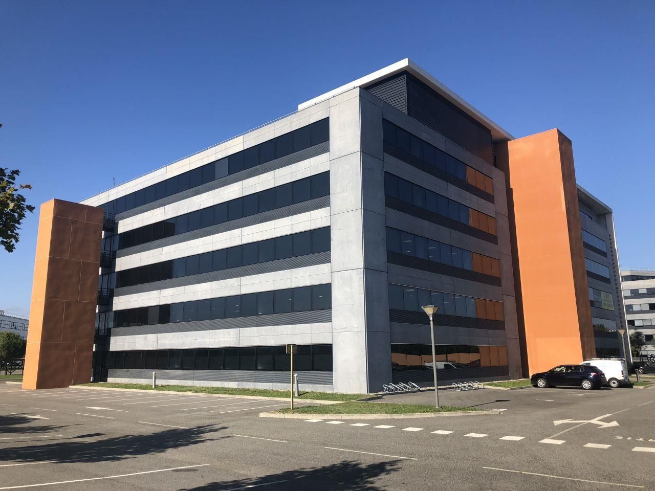 Location Bureaux 1092 m² divisibles 31300 Toulouse