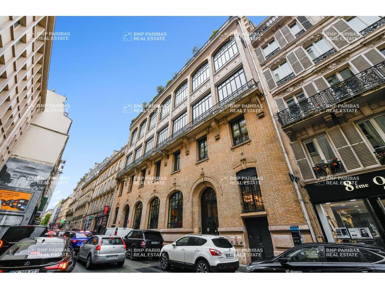 Location Bureaux 942 m² divisibles 75008 Paris