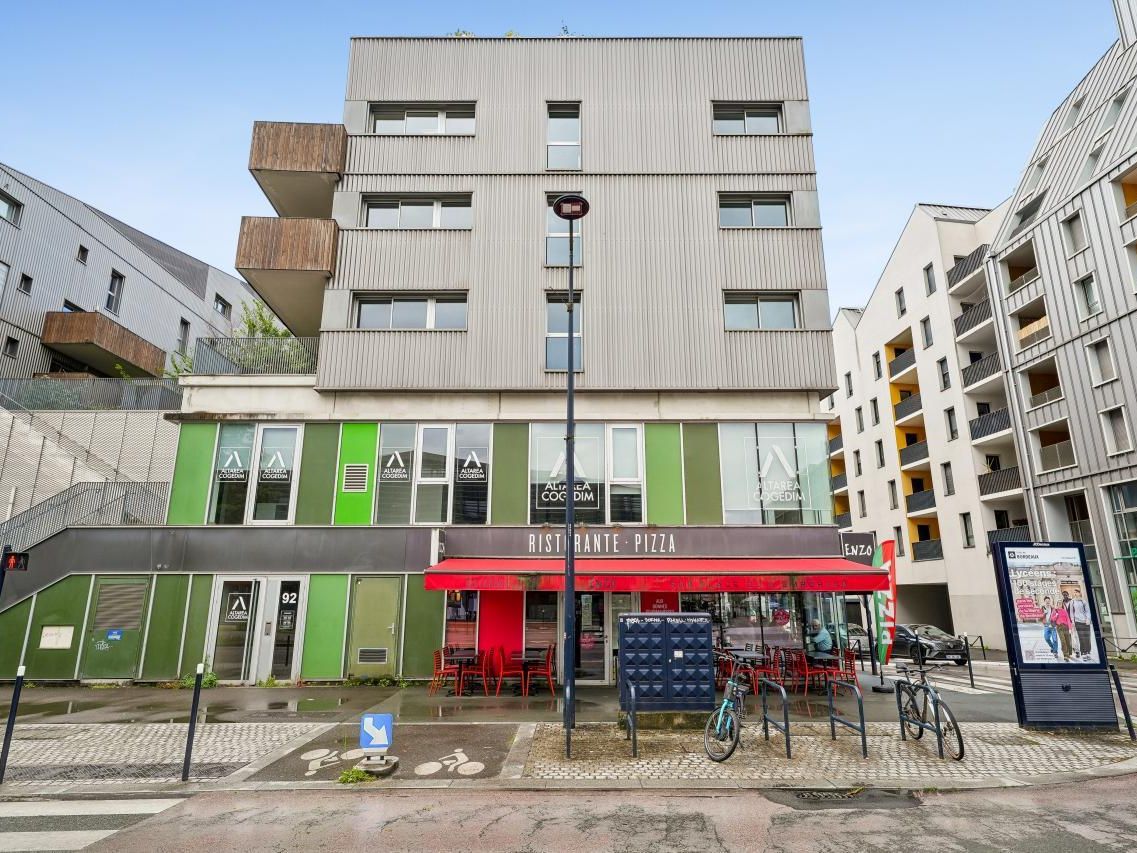 869.5 m² pour ce bureaux en vente à Bordeaux