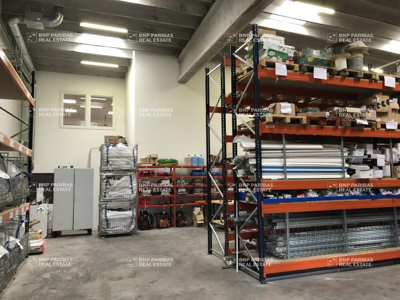 500 m² pour ce activité en location à Templemars