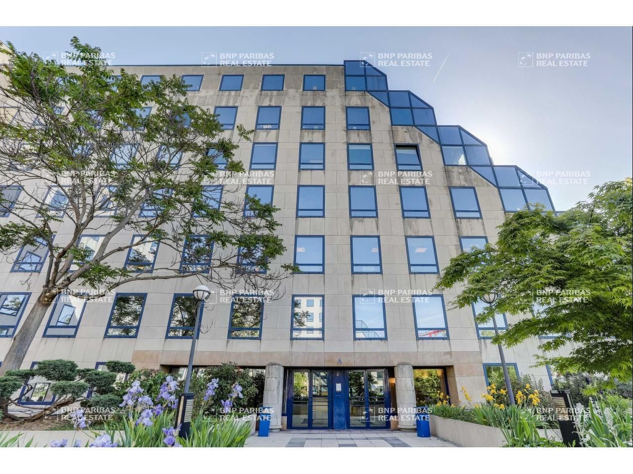 Location Bureaux 596 m² non divisibles 92160 Antony