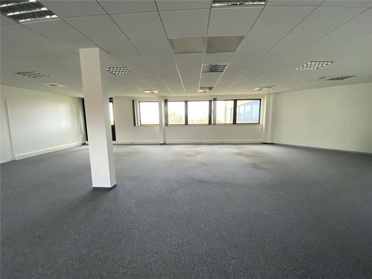 CUSHMAN & WAKEFIELD vous propose à l'entrée Nord 