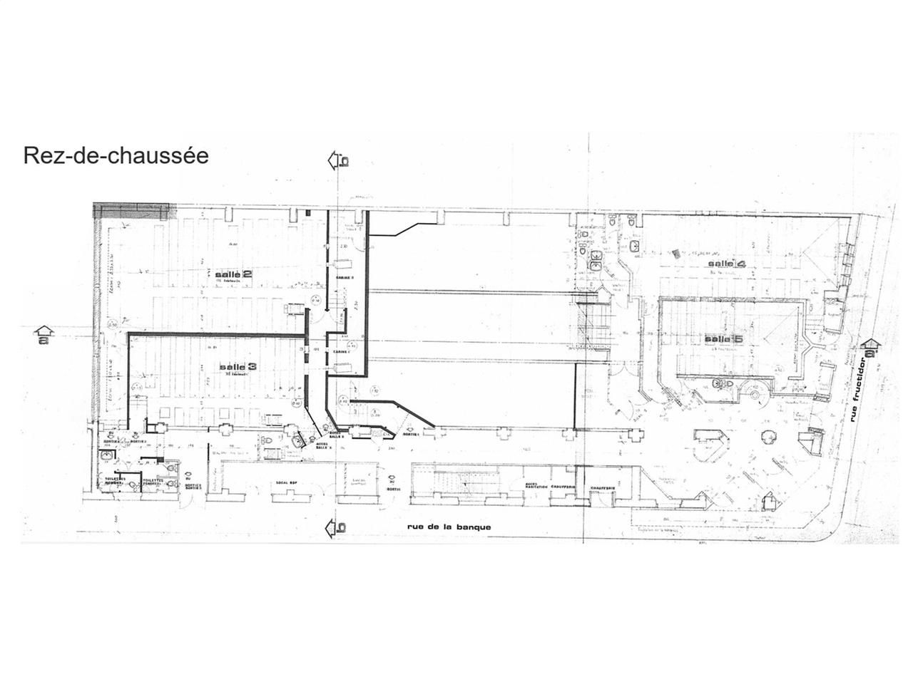 Vente locaux commerciaux 1050 m² non divisibles
