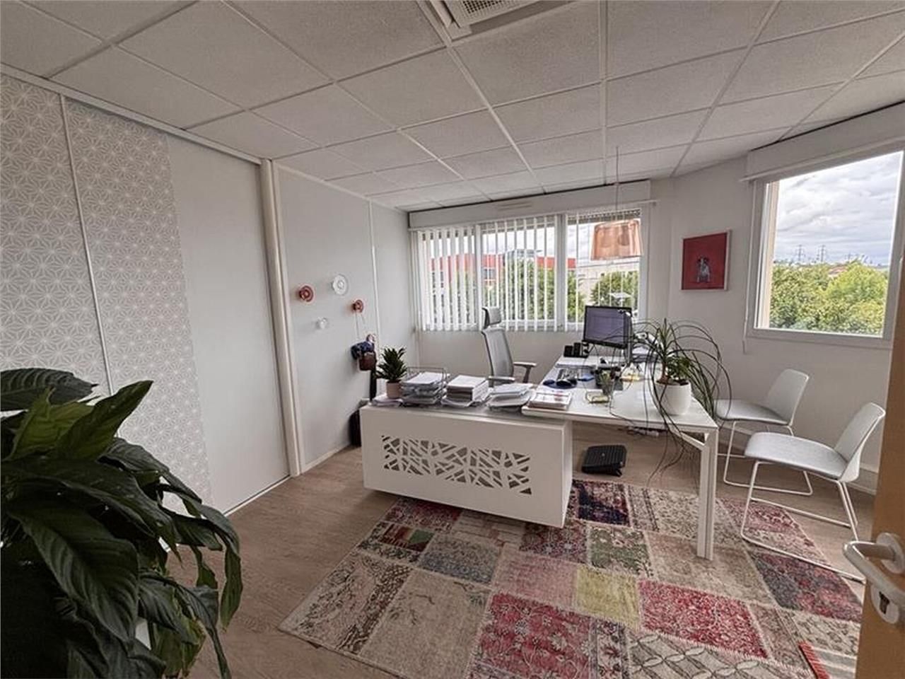 CUSHAMN & WAKEFIELD vous propose des bureaux à l'