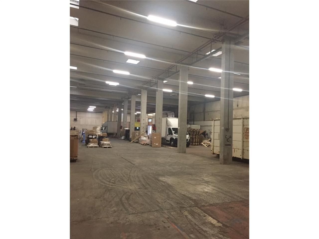 CUSHMAN & WAKEFIELD vous propose à la location, d