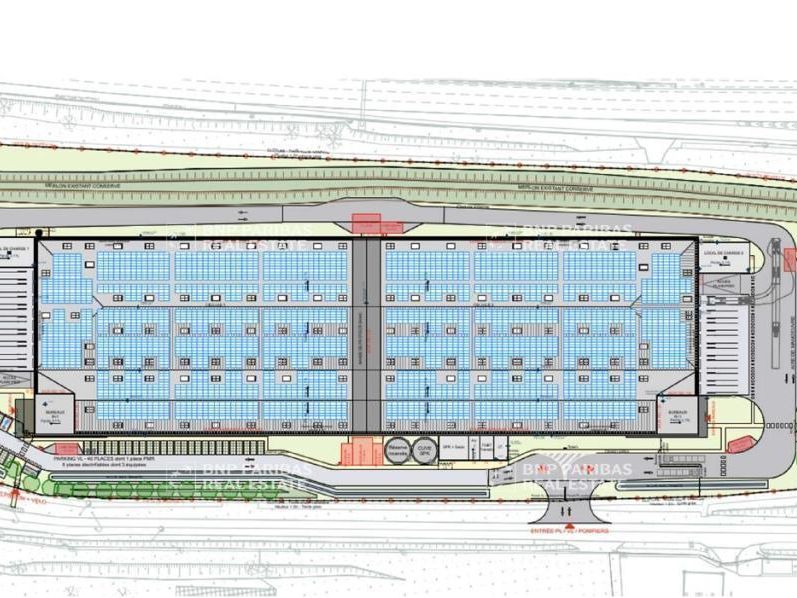 18018 m² pour cetentrepôts classe a en vente à Châtenoy-le-royal