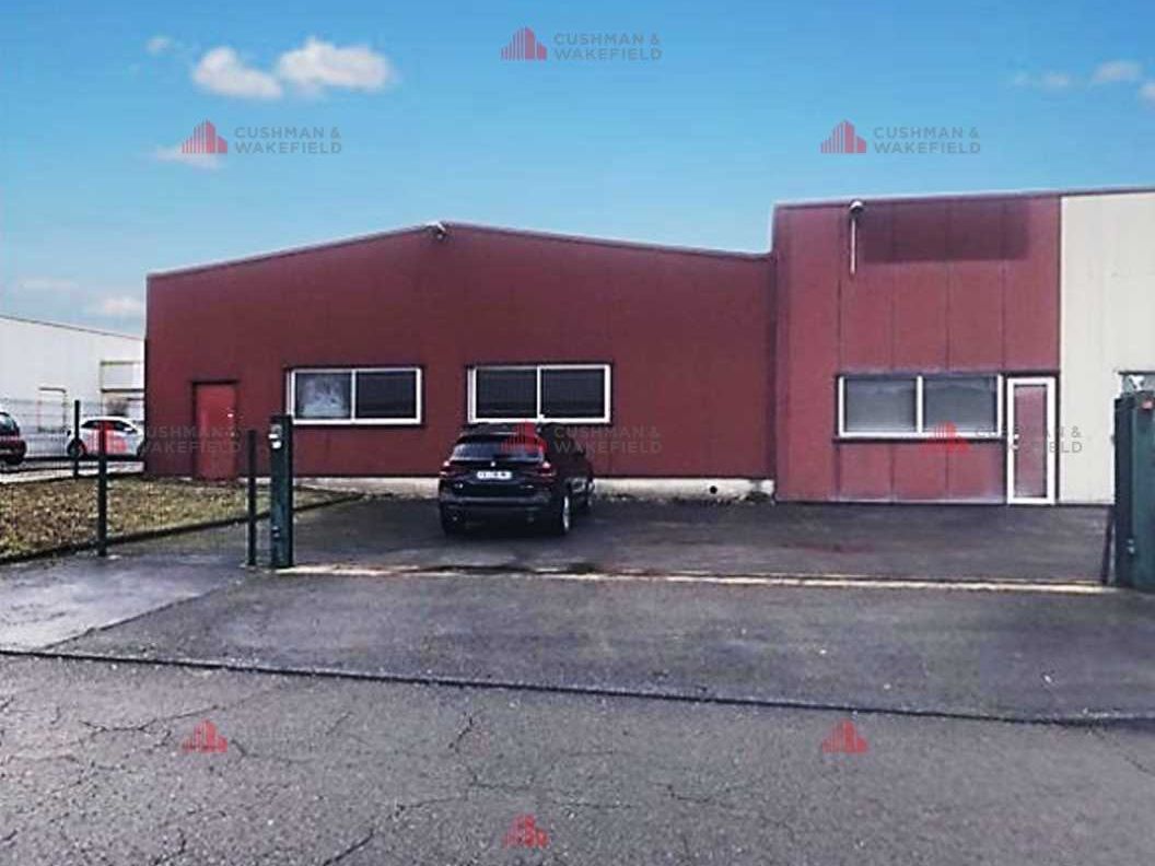 CUSHMAN & WAKEFIELD vous propose à l'Est de la vi