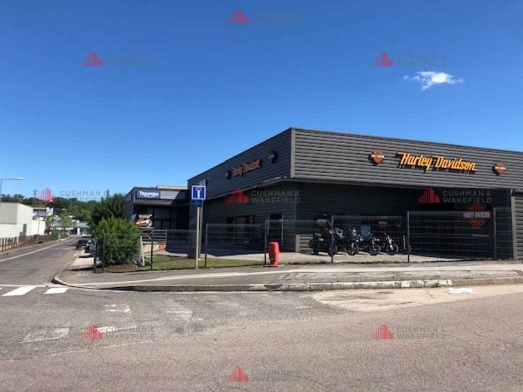 CUSHMAN & WAKEFIELD vous propose à l'Ouest de Bes