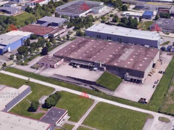 CUSHMAN & WAKEFIELD vous propose, sur un foncier 