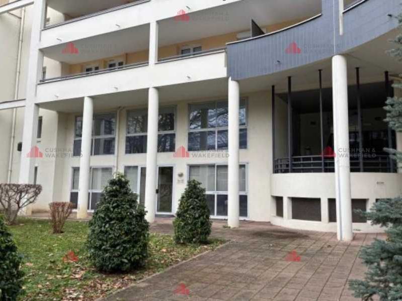 CUSHMAN & WAKEFIELD Besançon vous propose, au cen