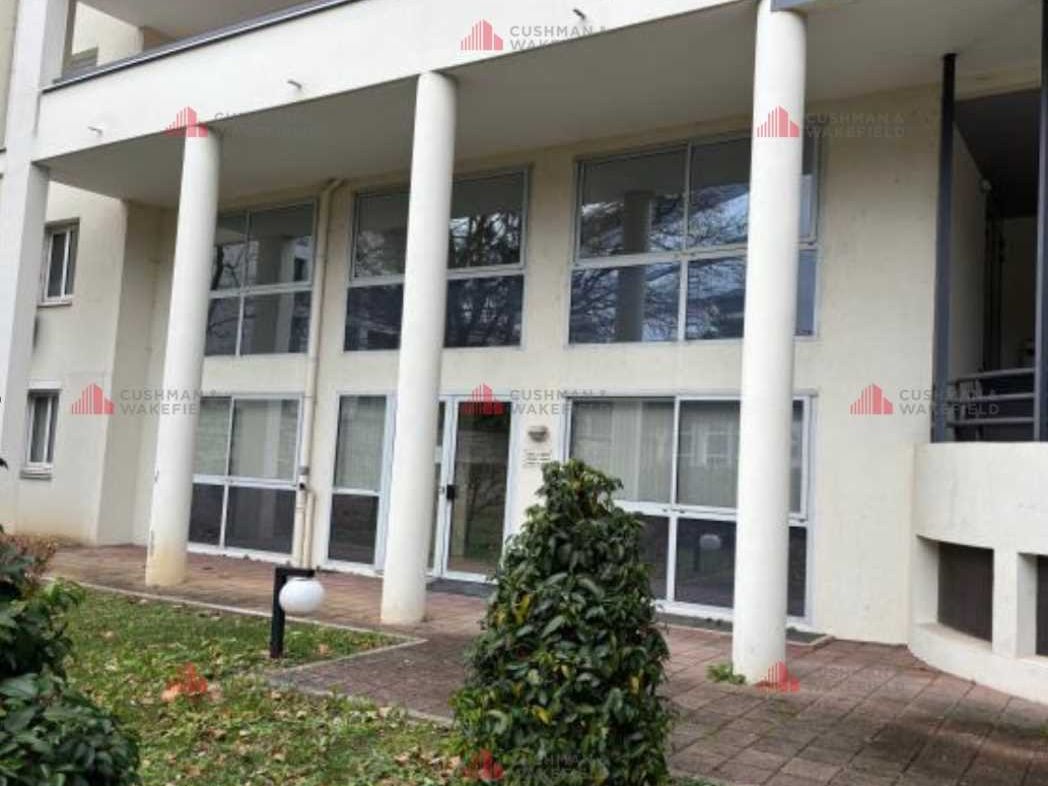 CUSHMAN & WAKEFIELD Besançon vous propose, au cen