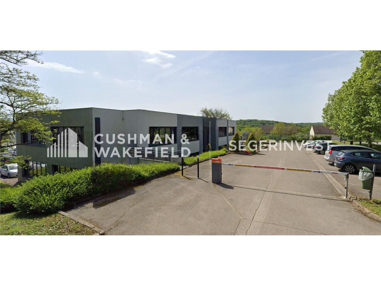 CUSHMAN & WAKEFIELD vous propose, au Nord-Ouest d