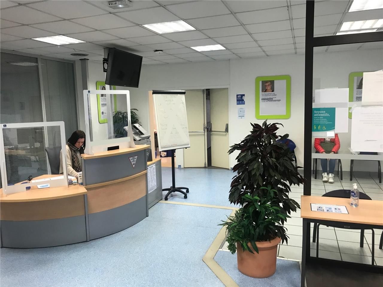 Bureaux à vendre ou à louer à Cambrai. Plateau de