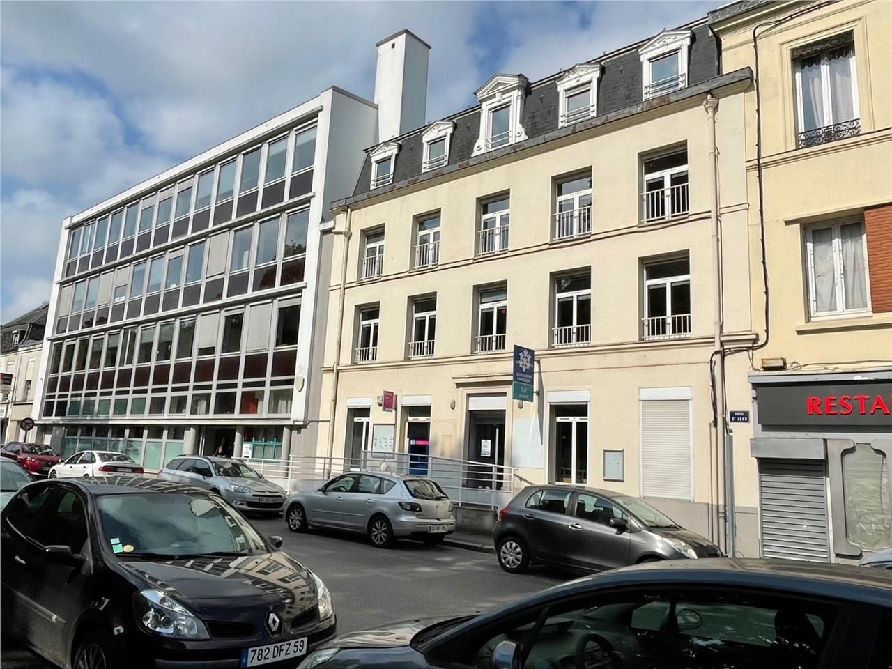 Bureaux à vendre ou à louer à CAMBRAI. A VENDRE e