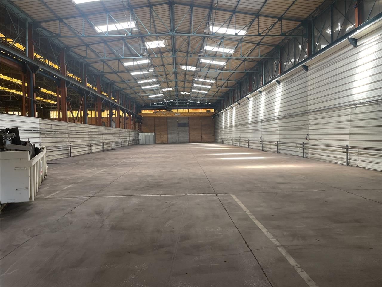 A louer, au coeur de la ZI de Dorignies à Douai, 