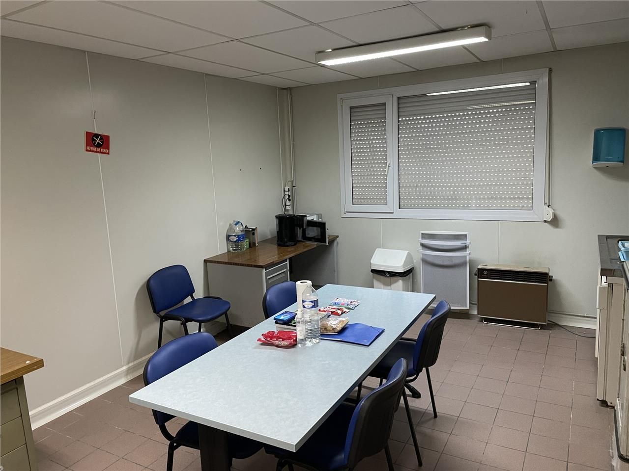 A vendre ou à louer, un bâtiment d'activité indép